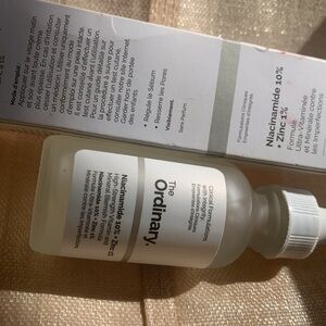 The Ordinary Niacinamide 10% + Zinc 1% Oil Control Serum 30 ml